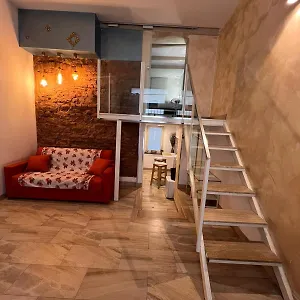 Da Marieddu2 , Lovely In Appartamento